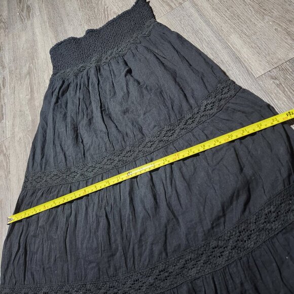 Vintage Y2K goth summer black tiered strapless maxi dress with lace cutouts - Picture 12 of 14